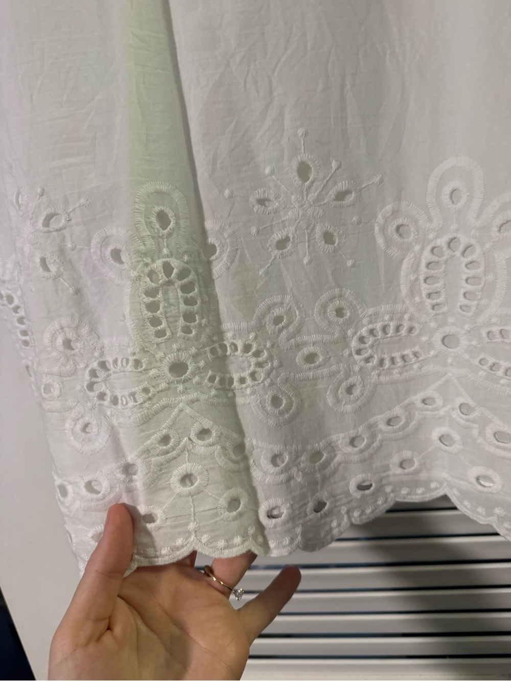 1. State White Eyelet Scalloped Hem Sleeveless Tank - Picture 2 of 5
